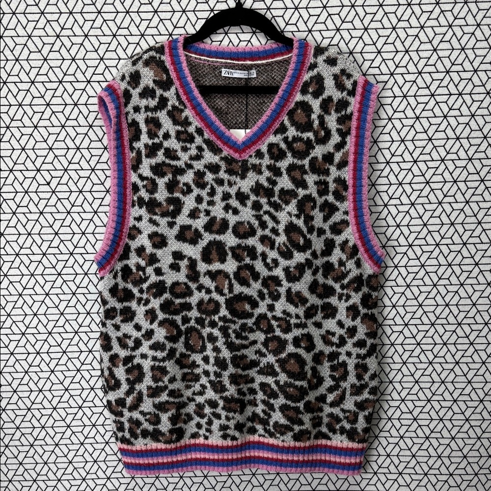 Zara Leopard Print Knit Vest with Pink and Blue Accents